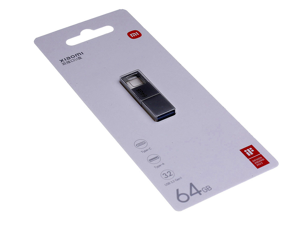 USB 3.0-флешка на 64 Гб с разъемами USB-A и Type-C